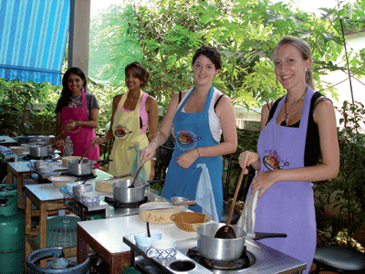 Уроки тайской кухни (Thai Cooking School)